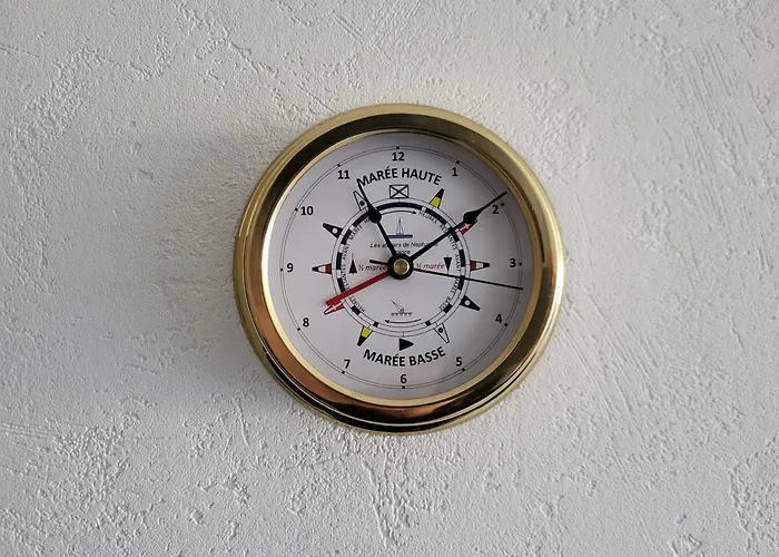 Apartment T2 Situation Exceptionnelle Sur Le Port Ostreicole D'andernos