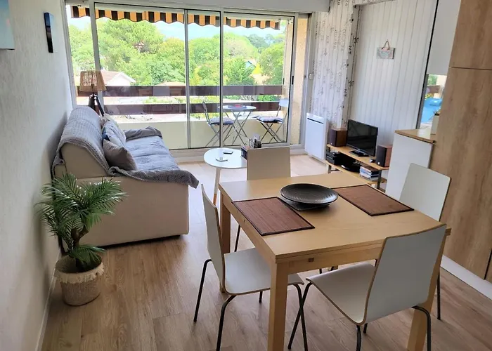 T2 Situation Exceptionnelle Sur Le Port Ostréicole D'andernos * Andernos-les-Bains